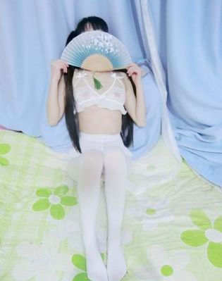 隔壁的女孩完整版