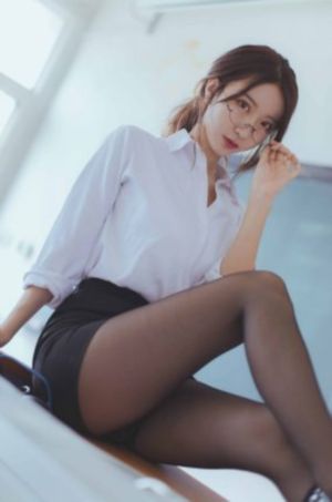 笨女孩动漫