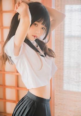 李恩美的大乳房