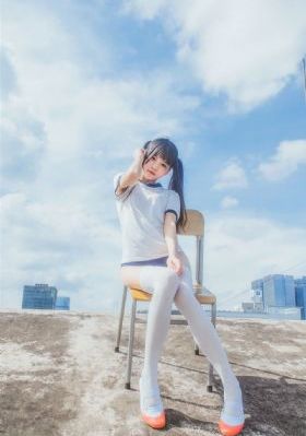 艳女还魂