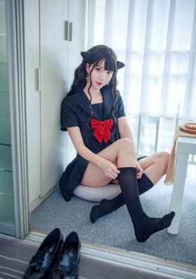 妻子的邻居